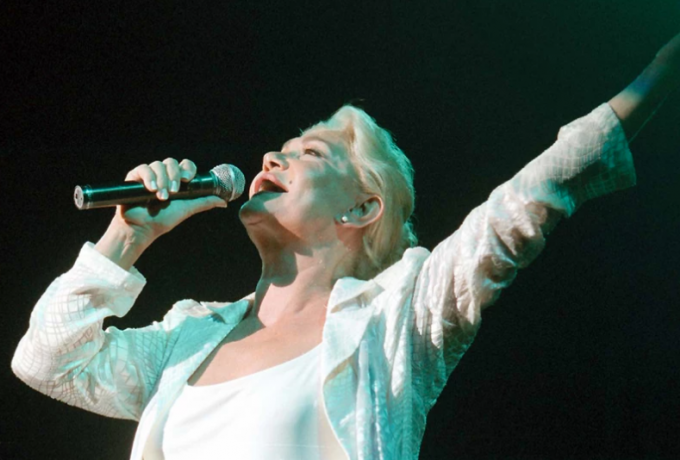 Ευχάριστα τα νέα για τη Μαρινέλλα – Υπάρχει σταδιακή απορρόφηση του αιματώματος