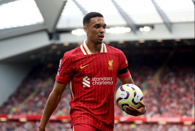 Ο Αλεξάντερ-Άρνολντ απέρριψε νέα πρόταση της Λίβερπουλ