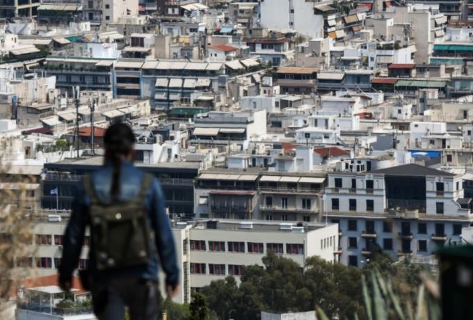 Αυξήθηκαν 88% οι τιμές πώλησης κατοικιών στην Αττική – Ένας μισθός για ενοίκιο!