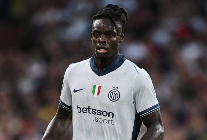 Η Ίντερ «δένει» τον Μπίσεκ με νέο συμβόλαιο