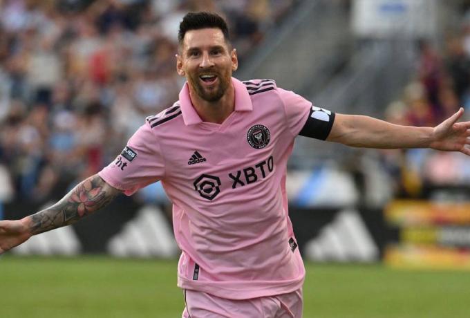 Στον αστερισμό του Μέσι η «σέντρα» του 30ού MLS