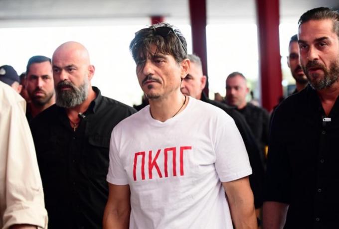 Στο ΣΕΦ ο Γιαννακόπουλος – Υβριστικά συνθήματα κατά την άφιξή του