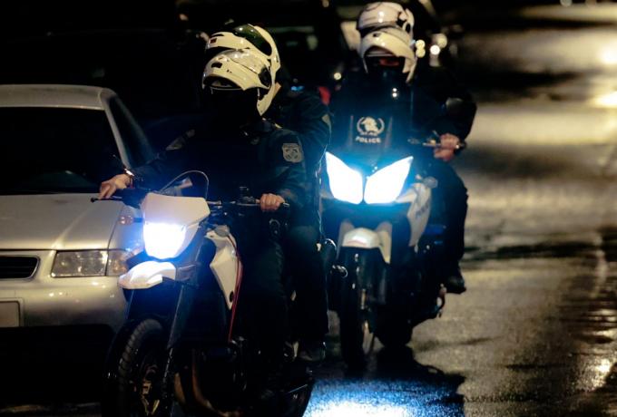 Συναγερμός στο Νέο Κόσμο: Ζευγάρι βρέθηκε νεκρό σε διαμέρισμα