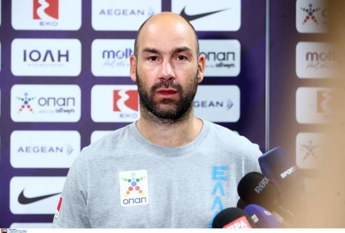 «Αιχμές» Σπανούλη για την απουσία του Ρογκαβόπουλου: «Ξέρετε πολλούς 23χρονους να μην θέλουν να είναι στην Εθνική;»