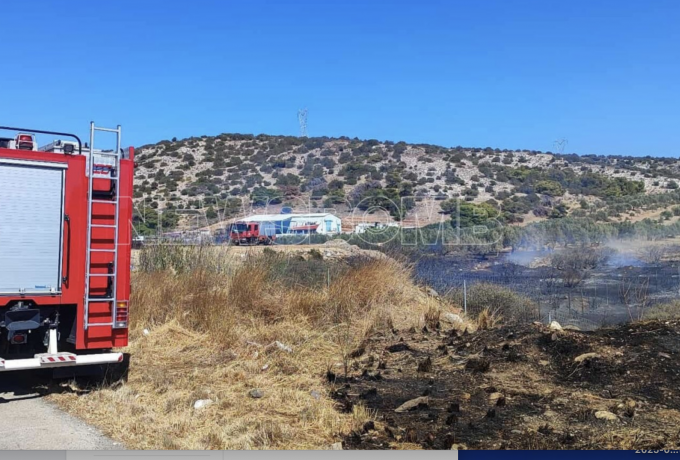 Οριοθετήθηκε η φωτιά στην Κερατέα