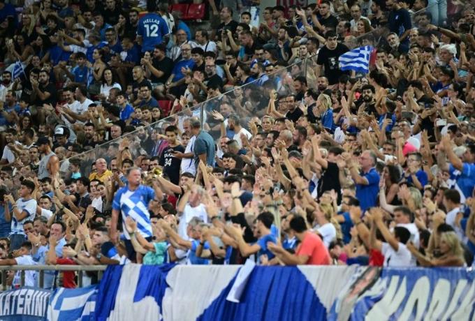 ΕΠΟ: «Στηρίζουμε την Εθνική χωρίς λέιζερ και πυρσούς»