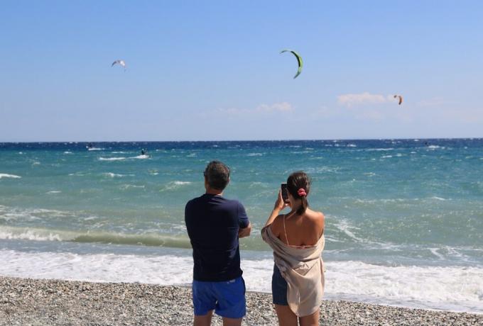 Καιρός σήμερα: Με ζέστη κάνει ποδαρικό ο Σεπτέμβριος