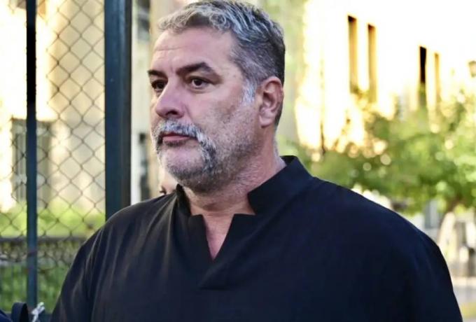 Ο Βασίλης Μπισμπίκης επισκέφθηκε τον Πάνο Ρούτσι στο Σύνταγμα