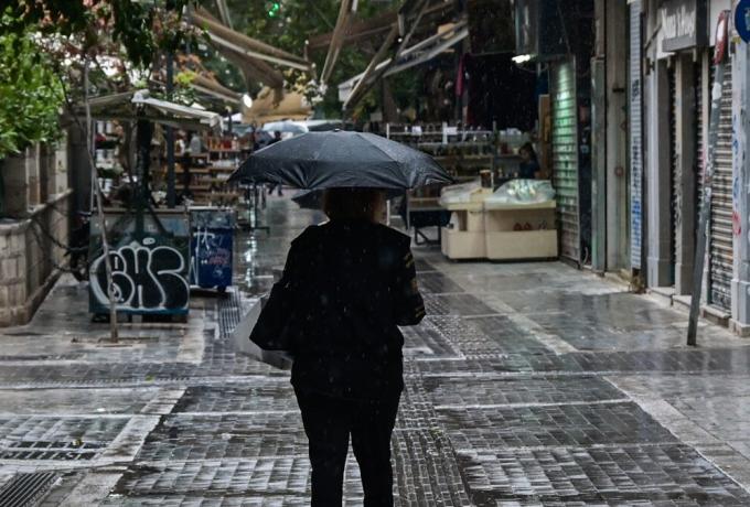 Καιρός σήμερα: Βροχές και καταιγίδες στο Ιόνιο και τα ηπειρωτικά
