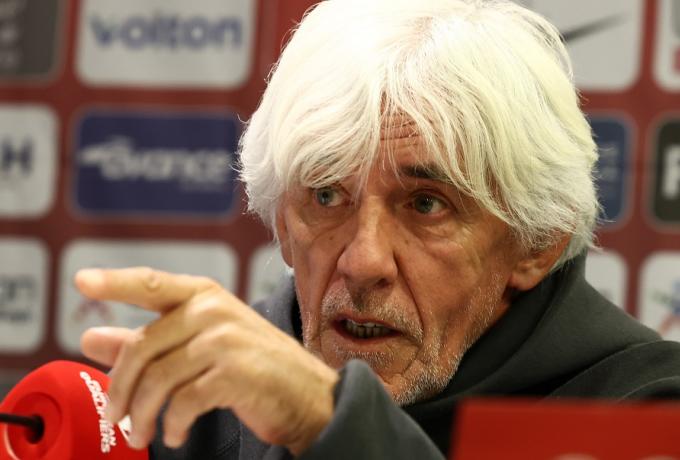 Γιοβάνοβιτς: «Είμαι απογοητευμένος γιατί πίστευα στην πρόκριση στο Μουντιάλ» Γιοβάνοβιτς: «Είμαι απογοητευμένος γιατί πίστευα στην πρόκριση στο Μουντιάλ»