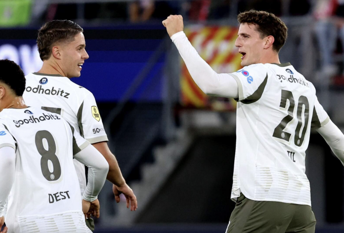 Διαστημική Αϊντχόφεν ισοπέδωσε την Άλκμααρ!