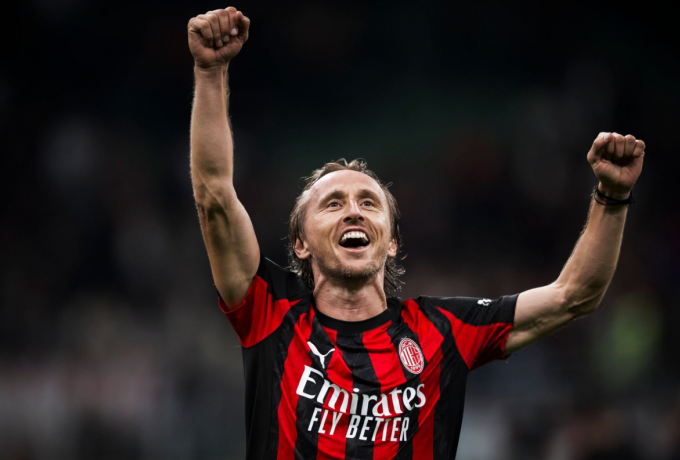 ΜΜΕ Ιταλίας: «Πολύ κοντά στην ανανέωση με τη Μίλαν ο Μόντριτς»