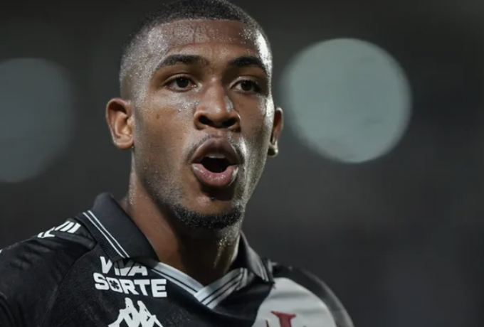 Μπαρτσελόνα: Ο Ντέκο επιμένει για τον 19χρονο Ράγιαν