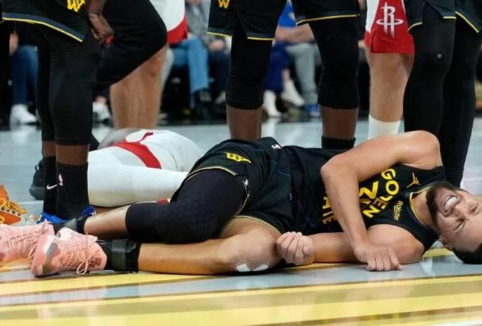 Γλύτωσε τα χειρότερα ο Κάρι: Εκτός για μία εβδομάδα Γλύτωσε τα χειρότερα ο Κάρι: Εκτός για μία εβδομάδα