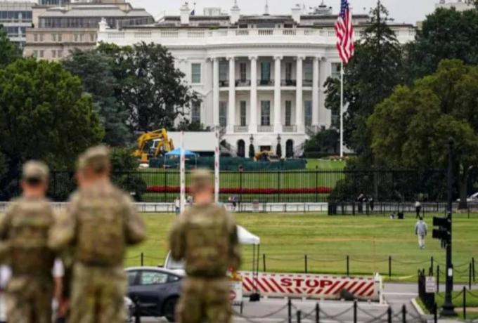 Σοκ στις ΗΠΑ: Νεκροί οι δύο στρατιώτες της Εθνοφρουράς που δέχθηκαν πυρά κοντά στον Λευκό Οίκο