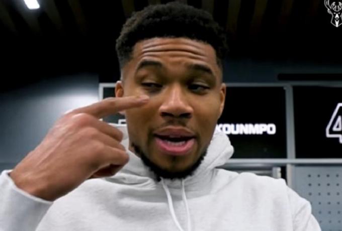 Super Ήρωας στο Μιλγουόκι ο Γιάννης: «Σταμάτησα κάποιον από το να κλέψει τσάντα από μια κυρία»