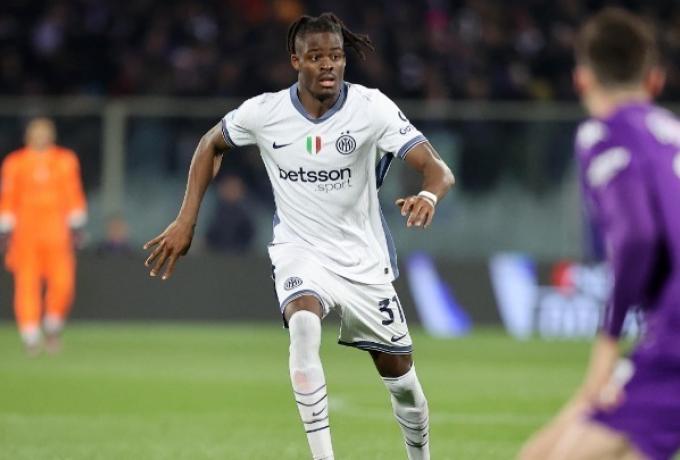 Στο «στόχαστρο» των Κρίσταλ Πάλας και Τότεναμ ο Μπίσεκ Στο «στόχαστρο» των Κρίσταλ Πάλας και Τότεναμ ο Μπίσεκ