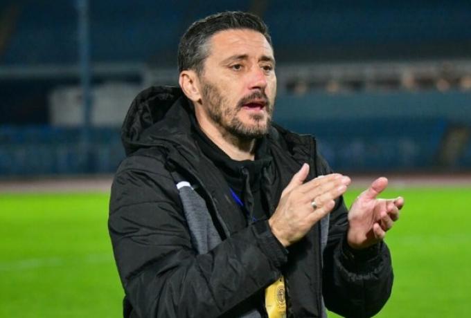 Την Κυριακή στην Αθήνα για τον Ατρόμητο ο Ντούσαν Κέρκεζ Την Κυριακή στην Αθήνα για τον Ατρόμητο ο Ντούσαν Κέρκεζ