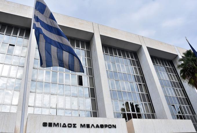 Παρέμβαση του εισαγγελέα του Αρείου Πάγου Κωνσταντίνου Τζαβέλλα για τα μπλόκα των αγροτών Παρέμβαση του εισαγγελέα του Αρείου Πάγου Κωνσταντίνου Τζαβέλλα για τα μπλόκα των αγροτών