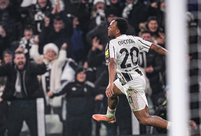 Η Γιούβε τη νίκη στο ντέρμπι Η Γιούβε τη νίκη στο ντέρμπι