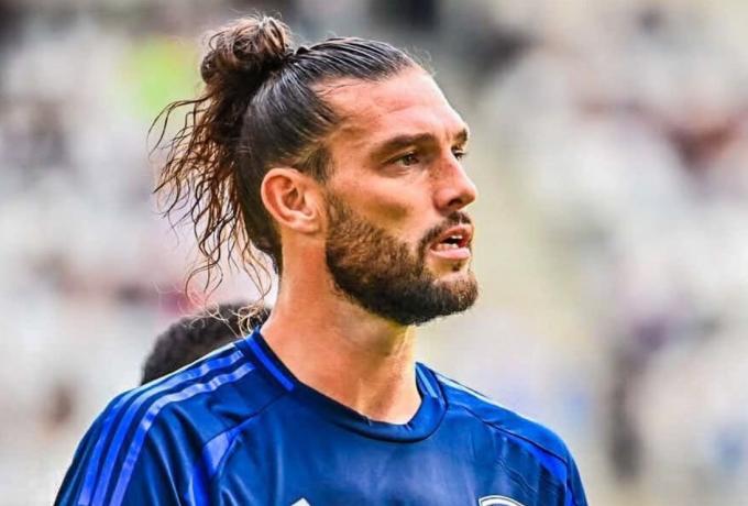 Κινδυνεύει με φυλάκιση ο Άντι Κάρολ