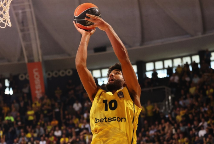 Χωρίς Φόρεστερ και Γκιουζέλη κόντρα στην ΑΕΚ ο Άρης