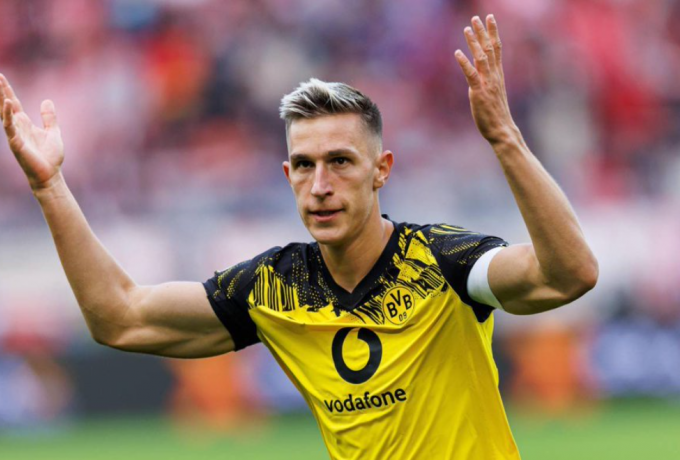 Μπαρτσελόνα: Ο Φλικ πιέζει για την απόκτηση του Σλότερμπεκ από την Ντόρτμουντ