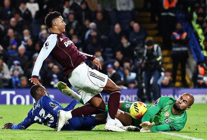 Τρελό διπλό η Άστον Βίλα στην έδρα της Τσέλσι