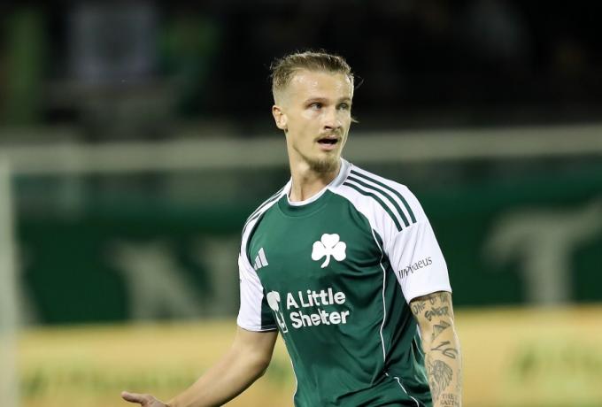 Γέντβαϊ για ΑΕΚ: «Κάναμε “δώρα” και χάσαμε το ματς, δεν το κέρδισαν αυτοί»