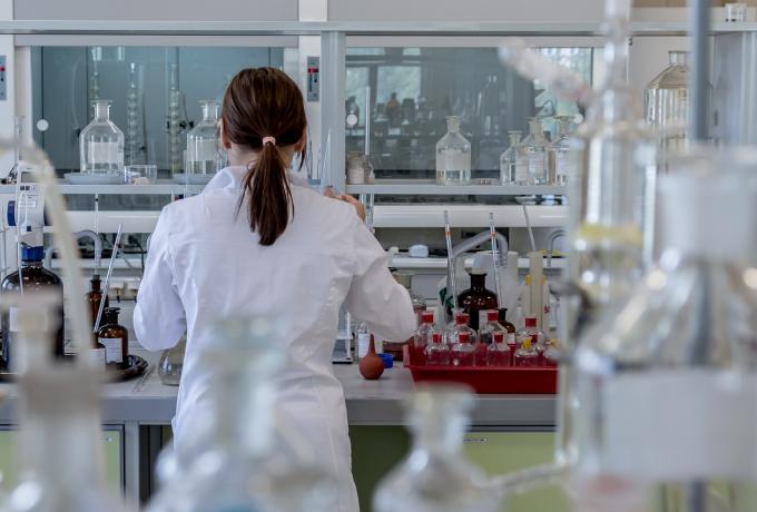 Δεκαοκτώ παιδιά σε 11 οικογένειες έχουν γεννηθεί στην Ελλάδα με το σπέρμα του Δανού Δεκαοκτώ παιδιά σε 11 οικογένειες έχουν γεννηθεί στην Ελλάδα με το σπέρμα του Δανού