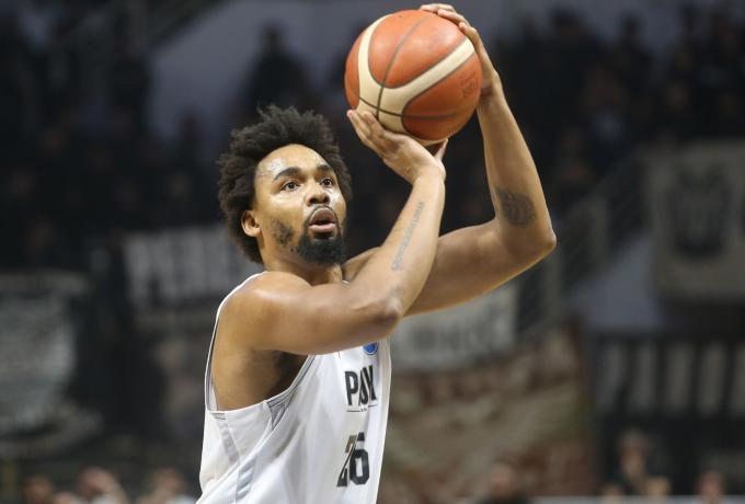 Μούρ: «Μας περιμένει ένα δύσκολο παιχνίδι απέναντι στη Σπόρτινγκ»