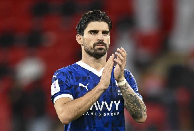 Έβαλε τέλος στα σενάρια ο Ρούμπεν Νέβες – Ανανέωσε με την Αλ Χιλάλ έως το 2029