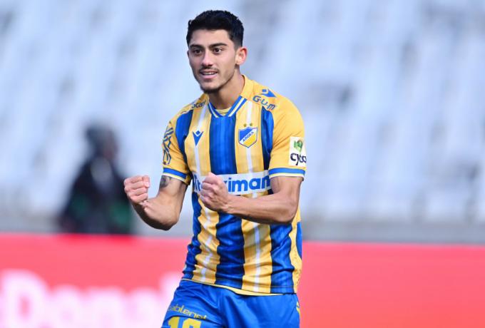 Ο ΑΠΟΕΛ ανακοίνωσε τον Σατσιά στον Παναιτωλικό!