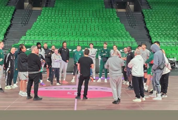 Ο Γιαννακόπουλος στη προπόνηση του Παναθηναϊκού