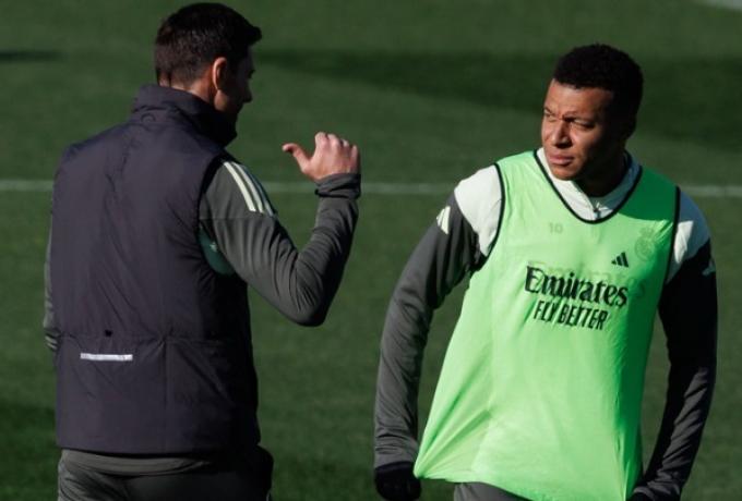 Ρεάλ Μαδρίτης: Χωρίς Μπαπέ στην Τζέντα, σε αναμονή ενόψει του τελικού στο Supercoppa