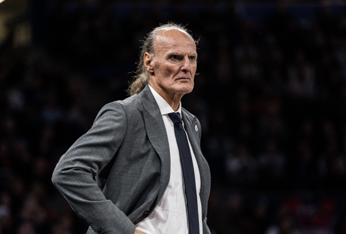 Ιβάνοβιτς: «Έπρεπε να είμασταν πιο επιθετικοί στα φάουλ»