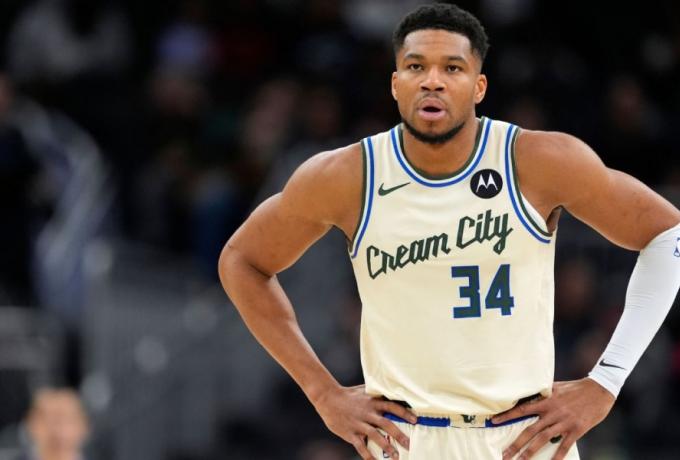 Οι Χιτ πιστεύουν πως μπορούν να αποκτήσουν τον Αντετοκούνμπο πριν το trade deadline