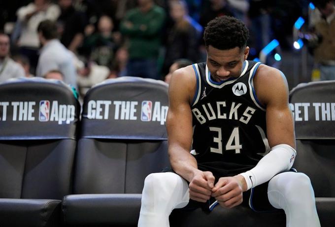 Δημοσίευμα «βόμβα» στις ΗΠΑ: «O Γιάννης σκέφτηκε να απολύσει τον ατζέντη του για το… trade»