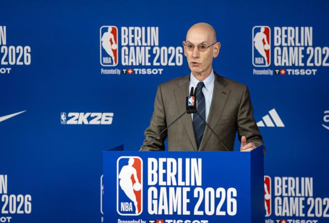 Άνταμ Σίλβερ: «Μιλάμε με την Παρί Σεν Ζερμέν για το NBA Europe»