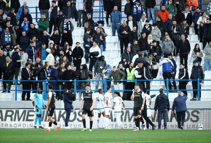 Δυο φυσικά πρόσωπα καλεί η ΔΕΑΒ για τα επεισόδια στο Κηφισιά – ΟΦΗ