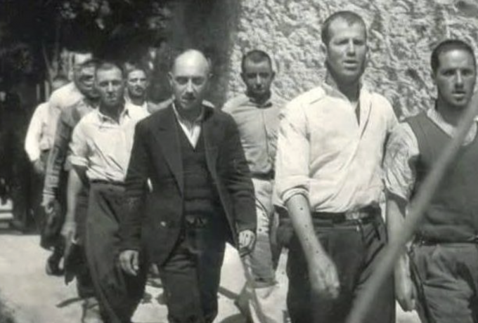 Καισαριανή: Αυθεντικές οι φωτογραφίες – Προσύμφωνο του υπουργείου Πολιτισμού με τον συλλέκτη