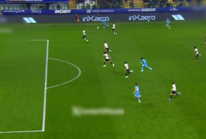 Απίθανο γκολ από το… πουθενά στο Πάρμα – Κάλιαρι