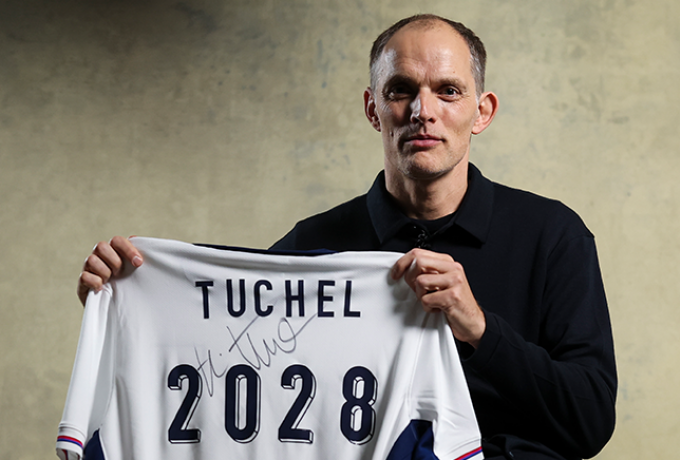 Στο τιμόνι της εθνικής Αγγλίας έως το 2028 ο Τούχελ