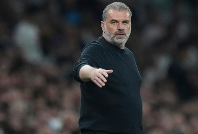 Ο Ποστέκογλου αποκλείει επιστροφή στη Σέλτικ