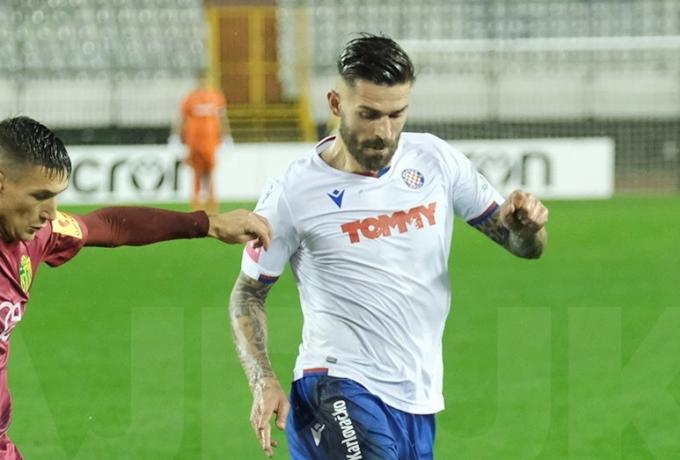 «Δεν γνωρίζει κάτι η Χάιντουκ για Παναθηναϊκό και Λιβάγια»