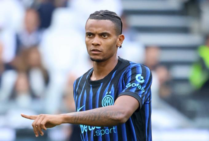 Ακάντζι: «Οι σύλλογοι απαιτούν αφοσίωση από τους παίκτες, αλλά οι ίδιοι δεν την προσφέρουν»