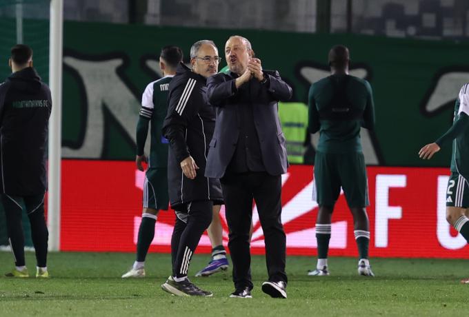 Μπενίτεθ: «Περιμένουμε ένα δύσκολο ματς με τον ΟΦΗ»