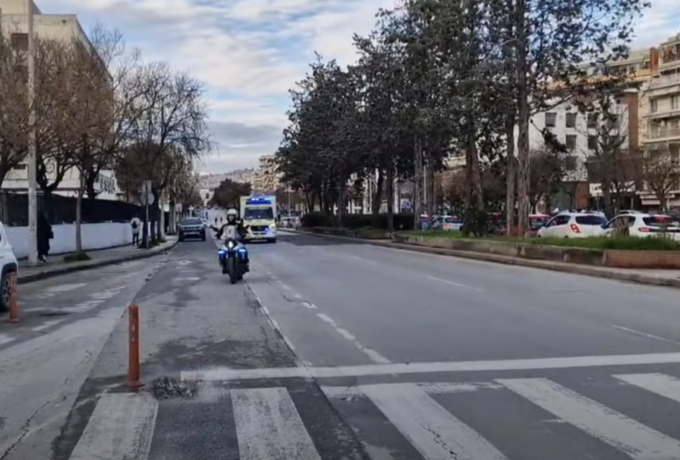 Θεσσαλονίκη: Άγρια συμπλοκή σε νυχτερινό κέντρο – Ένας τραυματίας και δύο προσαγωγές Θεσσαλονίκη: Άγρια συμπλοκή σε νυχτερινό κέντρο – Ένας τραυματίας και δύο προσαγωγές