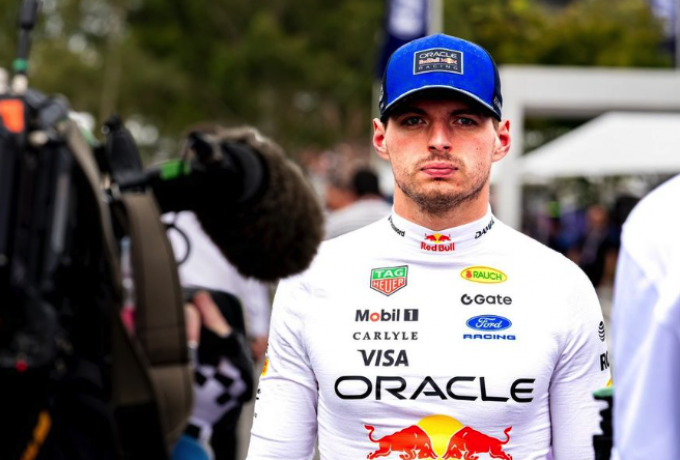 Φερστάπεν: «Είμαστε δύο δευτερόλεπτα πιο αργοί»