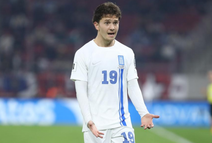 Καρέτσας για φήμες μεταγραφών: «Δεν με απασχολούν, κοιτάω μόνο το γήπεδο»